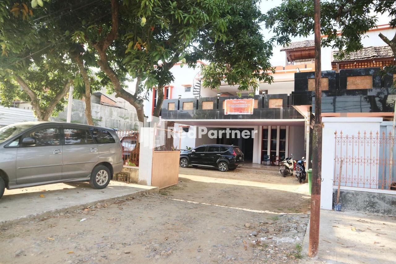 Wisma Suci Syariah Polewali Mandar Mitra Reddoorz Matakali 外观 照片